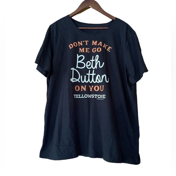 Yellowstone Graphic Short Sleeve Tee - Picture 1 of 3